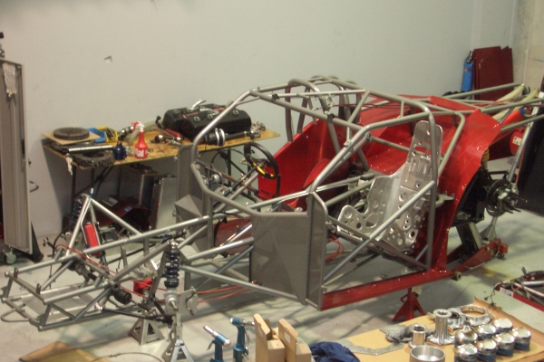Wayne Yearbury has been busy repainting his chassis